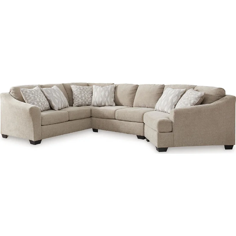 Brogan Bay 3 Piece Sectional with Cuddler